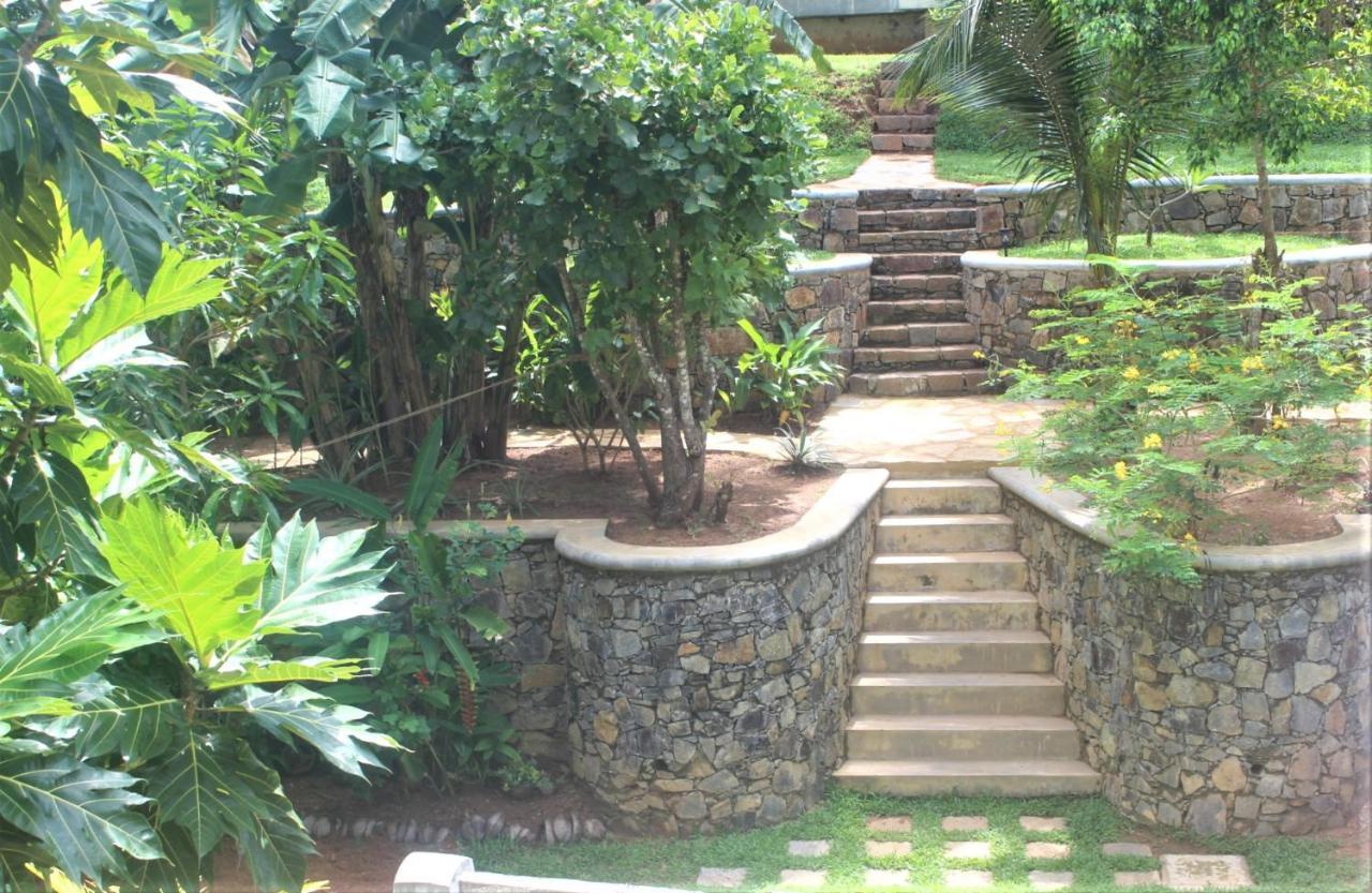 Hotel The Spice House Mirissa Exterior foto